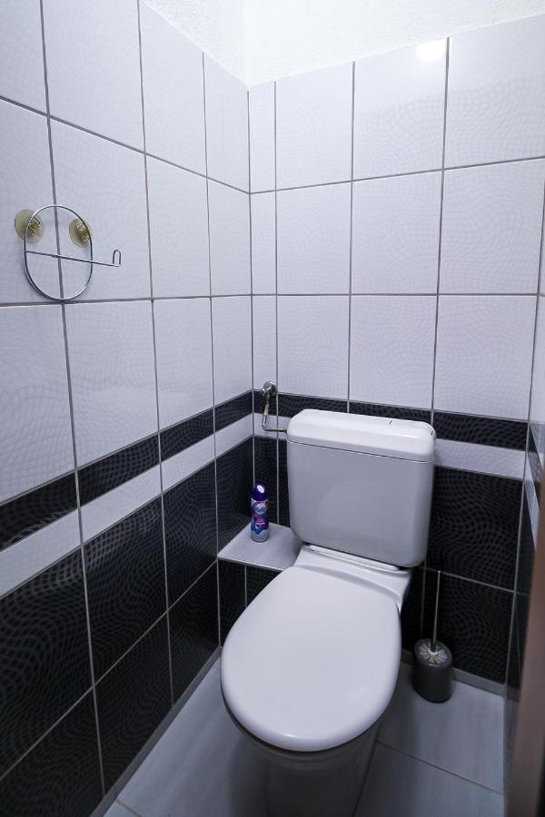 Thermal Next II Weninger Apartman Kiskunhalas Eksteriør bilde